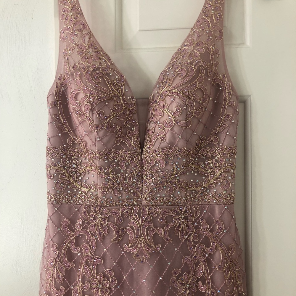 Elegant Rose Pink Beaded Lace Evening Gown - Picture 4 of 7